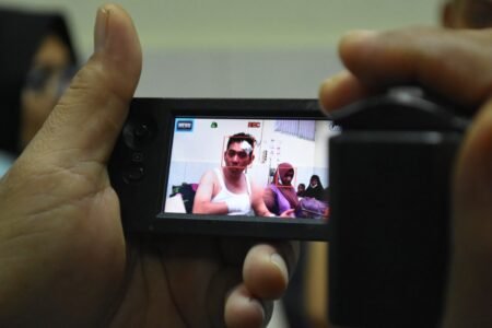 1 Polsek Lhoksukon dan 2 Warga Jadi Bulan-Bulanan Warga Diduga ODGJ