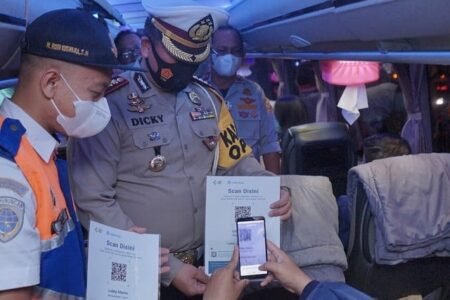 Jelang Natal dan Tahun Baru, Penumpang Bus dari Aceh ke Medan Harul Miliki Aplikasi PeduliLindungi