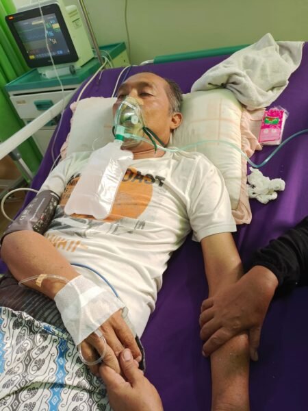 Hernin Wartawan Dari JJIAT Dilarikan Ke Rumah Sakit ZM