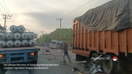 Breaking News: Kecelakaan Beruntun di Gampong Matang Neuheun Libatkan Tiga Mobil Hingga Sepeda Motor