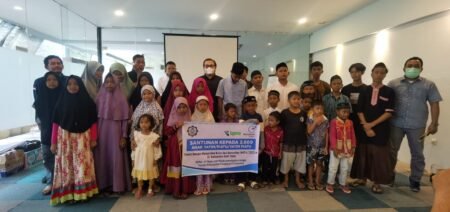 Medco E&P Serahkan Santunan Bagi Ribuan Anak Yatim Dan Bantuan Meugang
