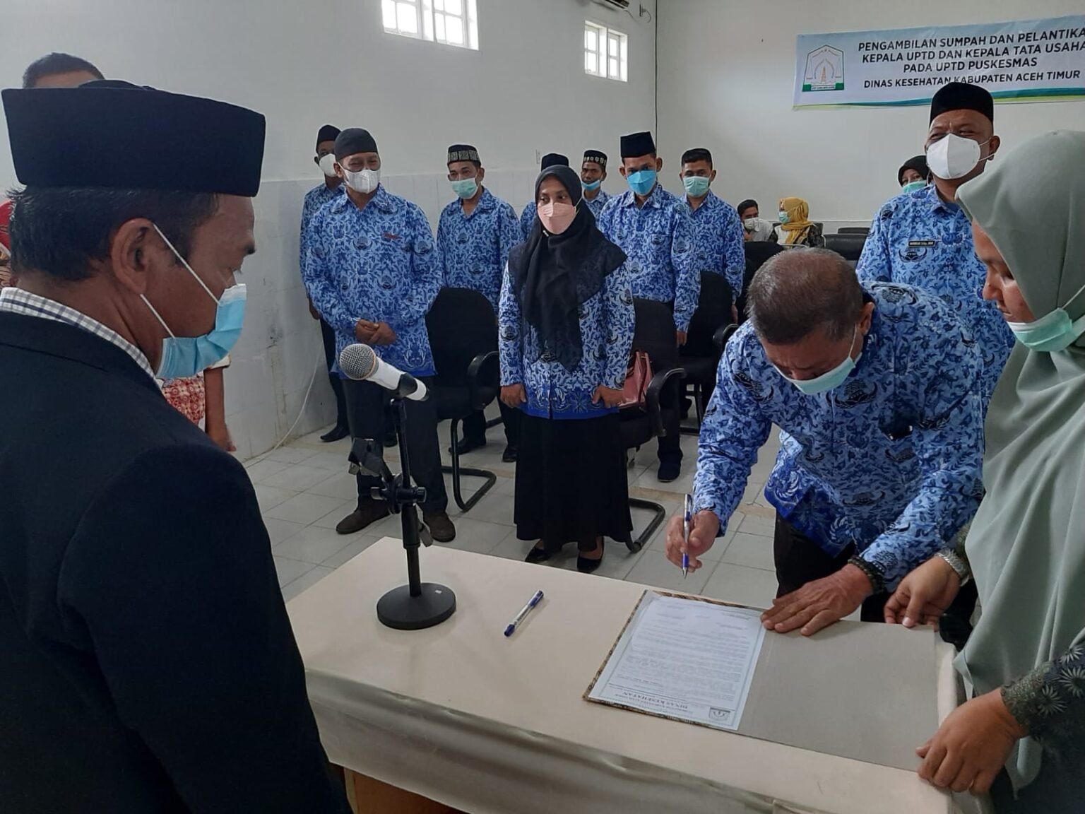 Dinkes Aceh Timur Lantik 29 Kepala UPTD Puskesmas dan Kasubag TU