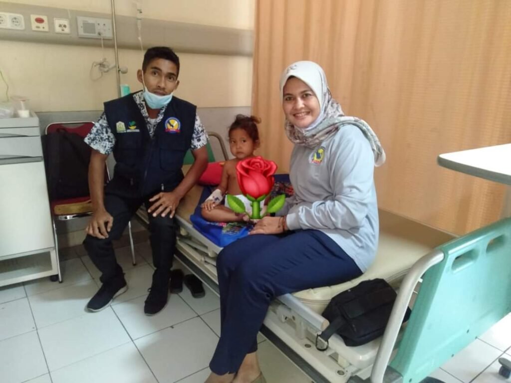 FK TKSK Aceh kunjungi Nanda Vanisa di RSU Zainal Abidin