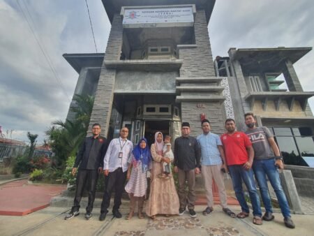 Anggota Komisi III Nasir Djamil Temui Keluarga Korban Penembakan