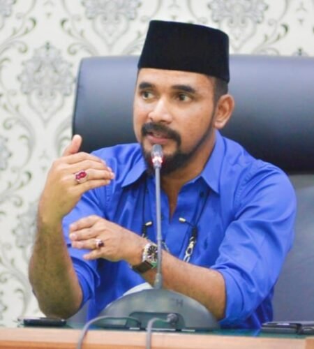 Iskandar Al-Farlaky Ketua Pansus LKPJ 2021