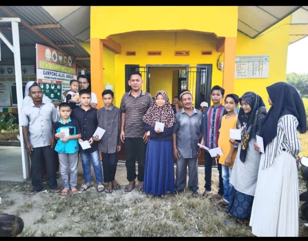 Desa Alue Jangat Darul Ihsan Bagi BLT Desa Tahap 2, Serta Santunan Anak Yatim