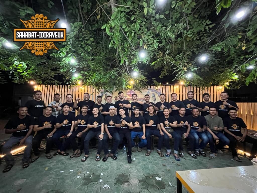 Eratkan Hubungan Kekeluargaan Komunitas Sahabat Idi Reoni Buka Bersama