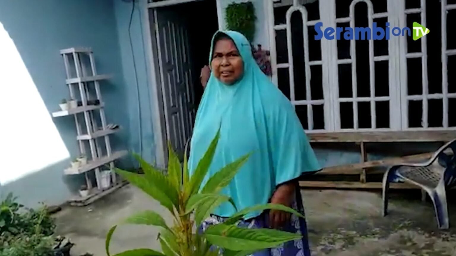 Kisah Nek Khatijah di Aceh Timur tak Bisa Masuk Rumah Usai Jalan Tertutup Tembok dan Kios