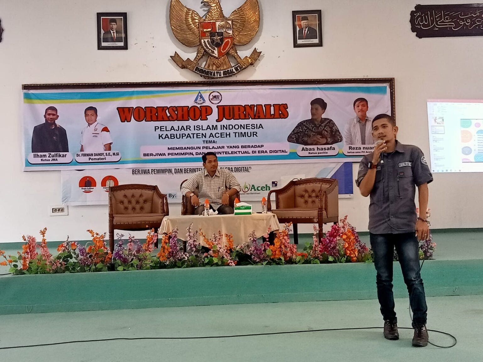 Dr Firman Dandi dan Ketua DPP JMA Isi Pemateri pada Workshop Jurnalis PII Aceh Timur