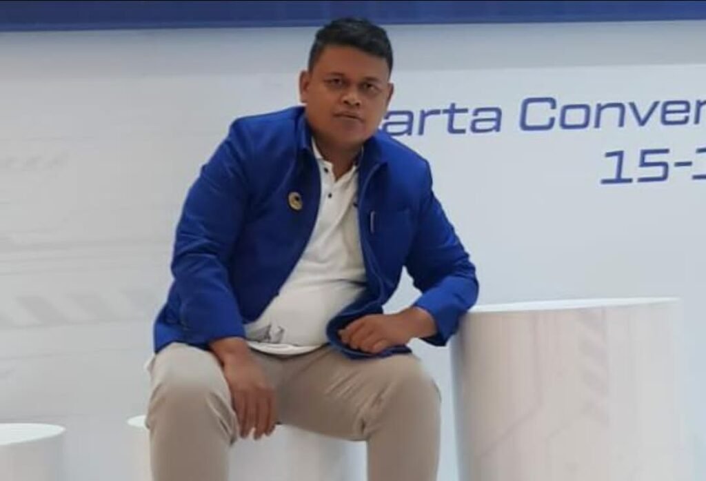 Harga Sawit Anjlok, Zulfadli: Cabut Aturan yang Membebani Masyarakat
