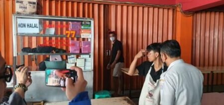 Akhirnya Warung Penjual Dendeng Babi Hapus Kata Khas Aceh