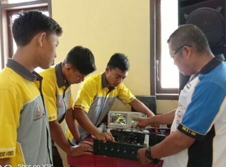 Peserta LKS SMK Kabupaten Aceh Timur Berangkat Banda Aceh
