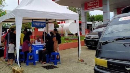 Sudah Berlaku di Banda Aceh, Pemilik Kendaraan Mulai Daftar Akun MyPertamina di Posko SPBU Lamnyong