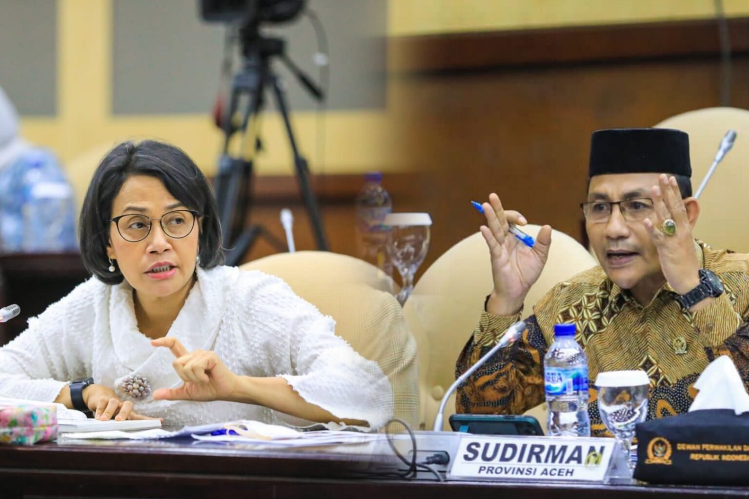 Haji Uma Laporkan Masalah Bimtek Aparatur Gampong kepada Menteri Keuangan dan BPKP