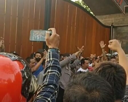 Trik Dukun nya Dibongkar, Padepokan Gus Samsudin Resmi Ditutup