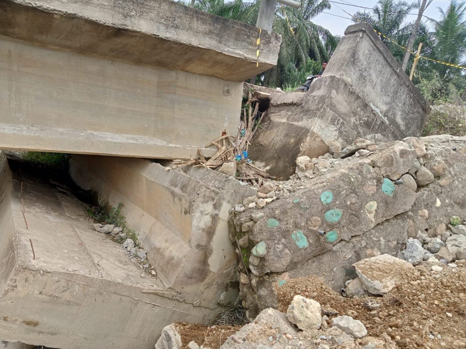 Dibangun 2018, Jembatan Rp5 Miliar di Aceh Timur Rusak Parah