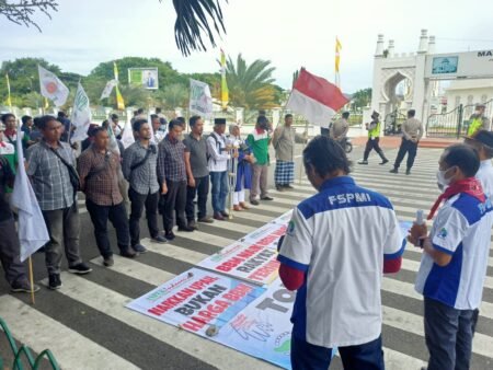 Aliansi Buruh Aceh Minta Pemerintah Naikkan UMP 2023 Sebesar 20 Hingga 25 Persen