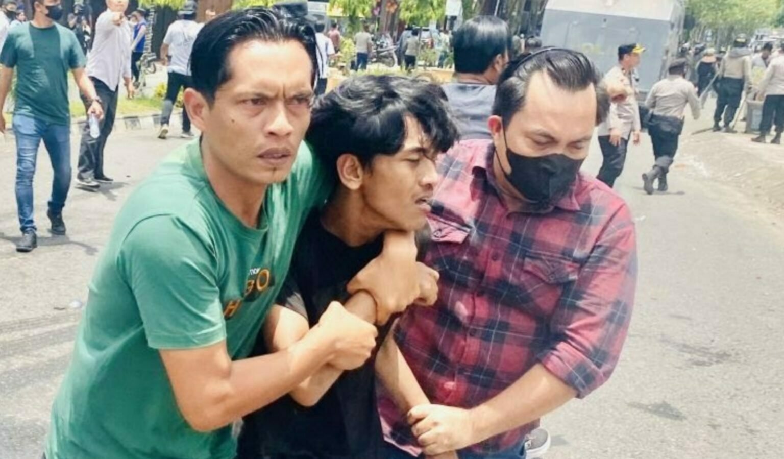 Unjuk Rasa Berakhir Rusuh, Polisi Amankan Pendemo Anarkis