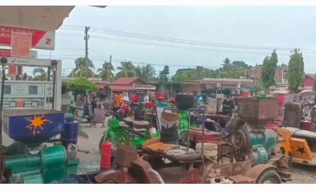 Puluhan Pabrik Keliling Datangi SPBU Kuta Binje, Diduga Tak Dapat Izin Isi BBM