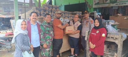 PT Medco Salurkan Bantuan Tanggap darurat untuk Korban Banjir di Indra Makmu