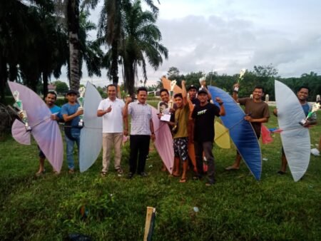 Peringati Hari Sumpah Pemuda, Gampong Sidodadi Gelar Lomba Layang Tenang