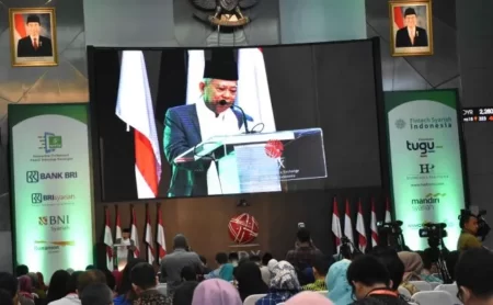 Wapres Luncurkan Beasiswa Santri Baznas 2022