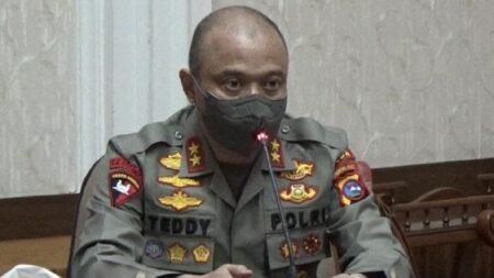 Kapolda Jawa Timur Teddy Minahasa Ditangkap Diduga Kasus Narkoba