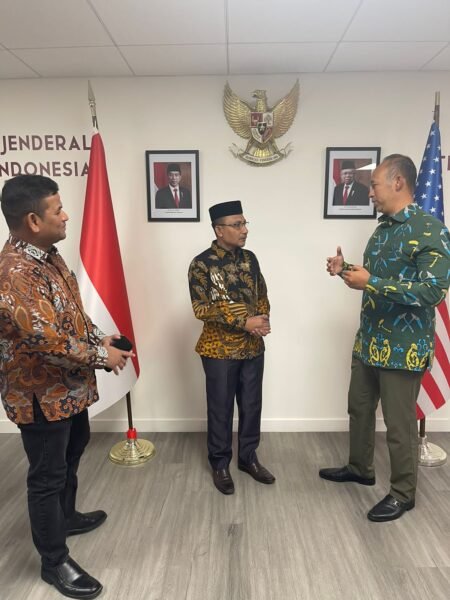 Rapat Kerja ke KJRI Los Angeles, Haji Uma Bahas Investasi di Aceh dan Kemudahan Akses Layanan Bank Syariah