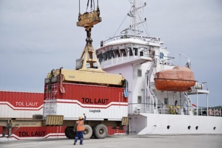 61 Kontainer Pengangkut 800 Ton Beras Tiba di Pelabuhan Malahayati Aceh