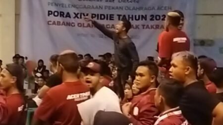 Warga Pidie Sebut Suporter Aceh Timur Paling ‘Menggila’ Pada Pora Ke XIV