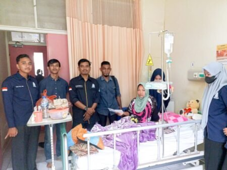 IPPAT Cepat Tanggap, Ulurkan Dana Untuk Nurul Korban Kebakaran