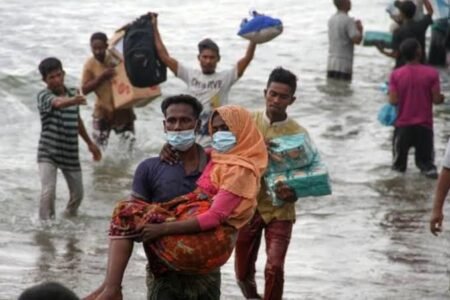 Indonesia Bukan Negara Tujuan Utama Rohingya, Kemenlu Duga Adanya Sindikat Perdagangan