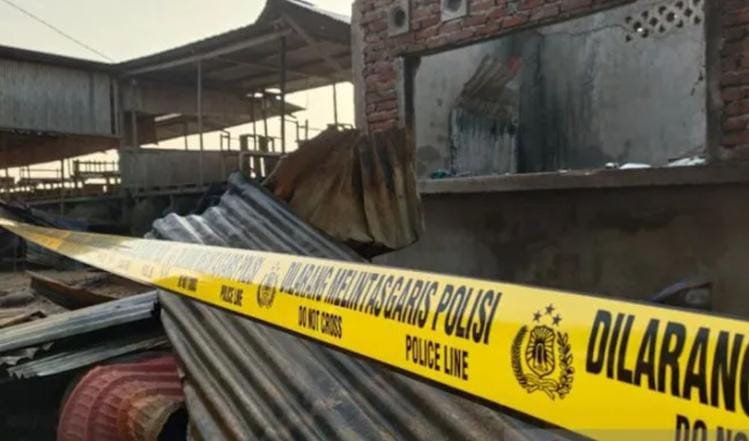 OTK Lempar Bom Molotov, Lapak Pedagang di Pusong Ludes Terbakar