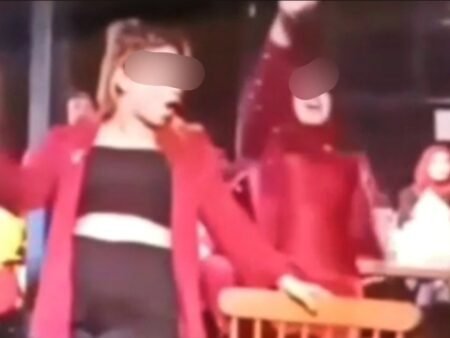 Tamu Berjoget di Cafe Memperlihatkan Bra, Owner TruffleBox Pecat Karyawan