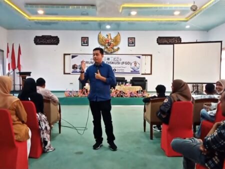 Forum Grup Diskusi Lintas Generasi Pelajar Aceh Timur