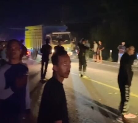 Breaking News: Motor Beat VS Mobil Traga di Bayeun Mehambo