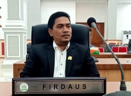 Anggota DPRK Firdaus : Minta Pol PP Lakukan Penataan Reklame Untuk Tingkatkan PAD