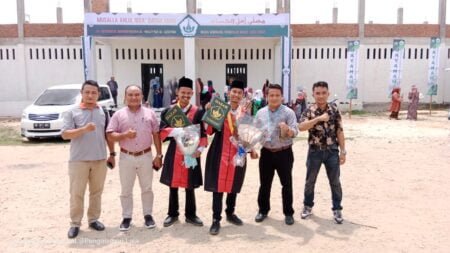 Moments Wisuda yang Mengharukan: Pimpinan Yayasan Dayah AMAL Sampaikan Pesan Inspiratif