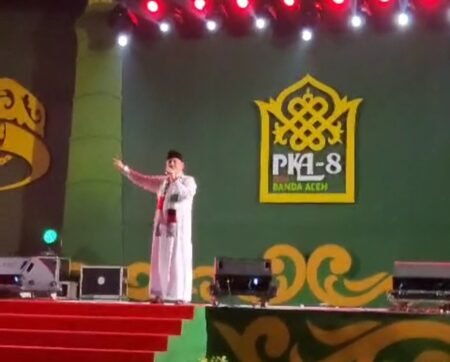 Tgk Muhammad Yunus Isi Tausiah di PKA-8 Bela Palestina