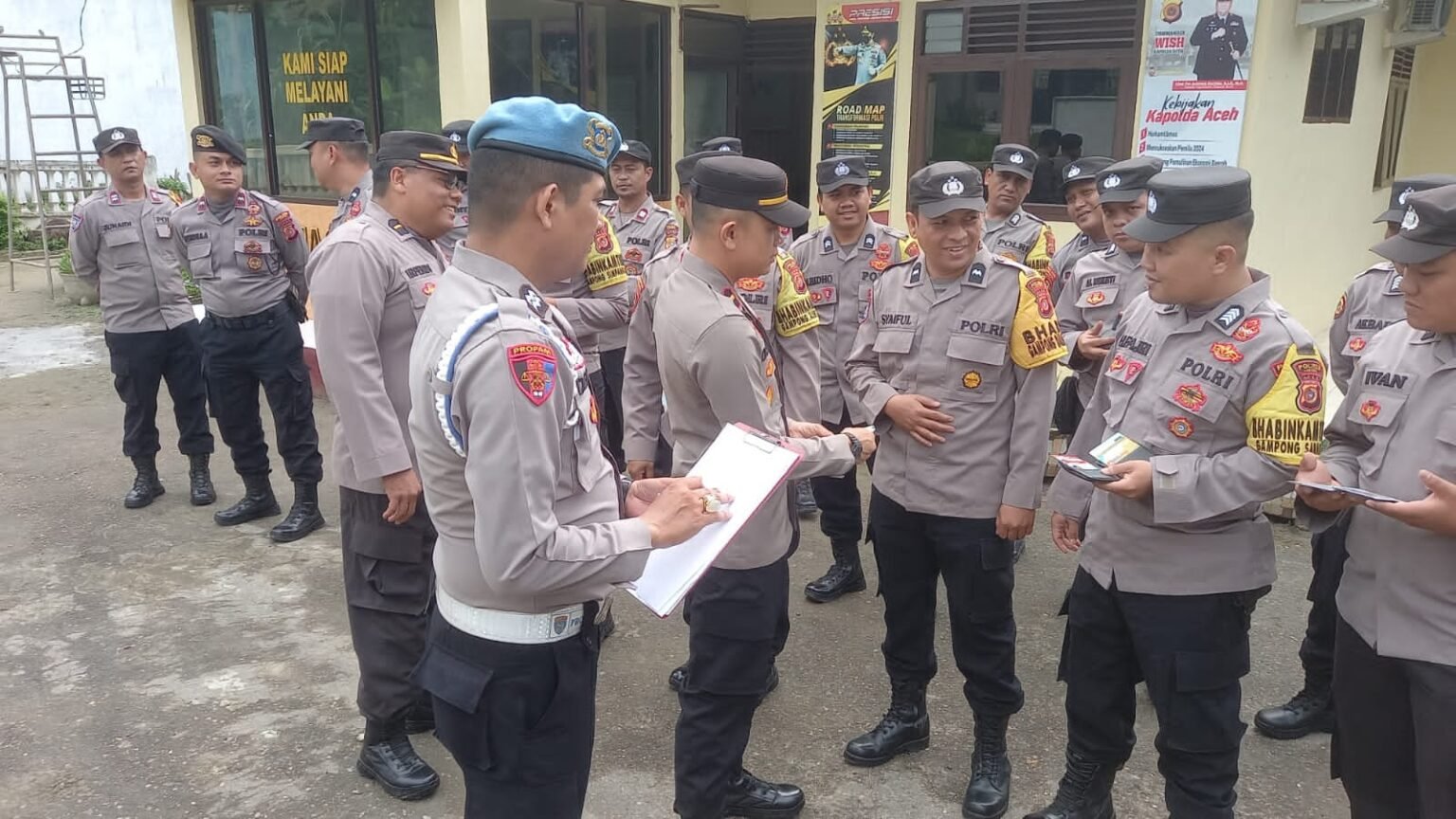 Kapolsek Rantau Selamat Melakukan Pengecekan Kelengkapan Personil
