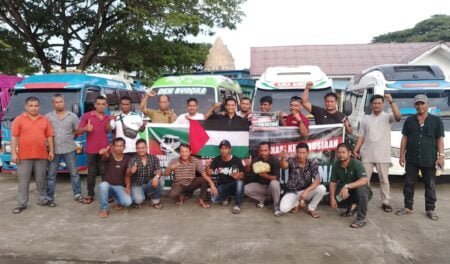 Persatuan Driver Jumbo Peureulak Aceh Timur Gelar Aksi Dalang Dana Untuk Palestina