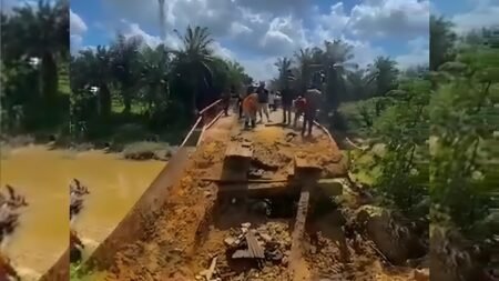 Akibat Abrasi Sungai, Jembatan Penghubung 2 Kecamatan di Aceh Timur Rusak