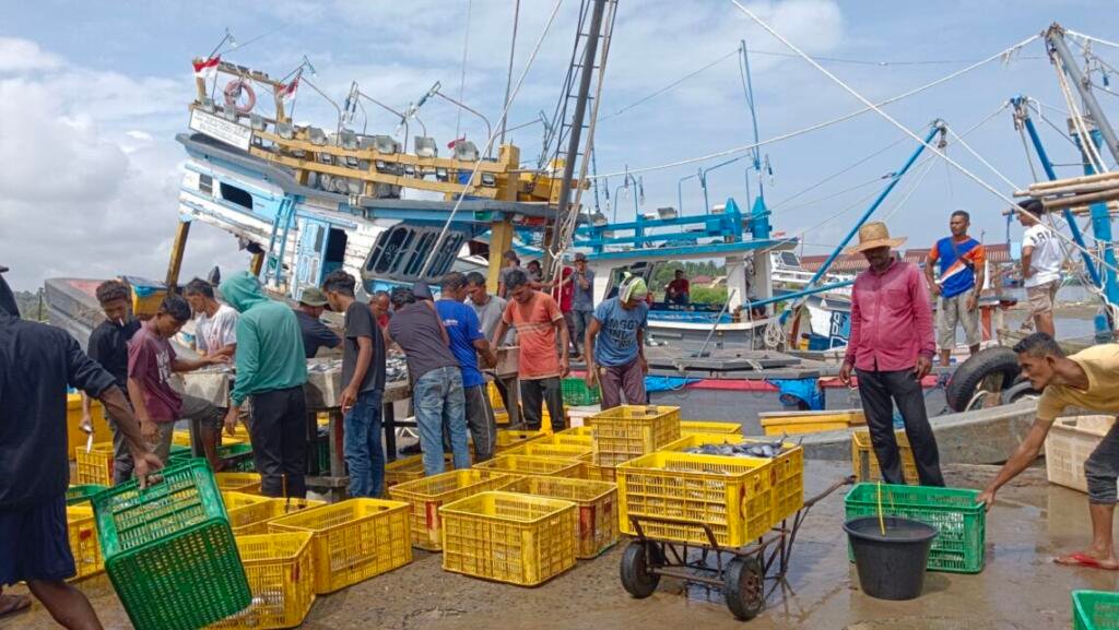 Nelayan di Aceh Timur kembali Melaut Usai Lebaran
