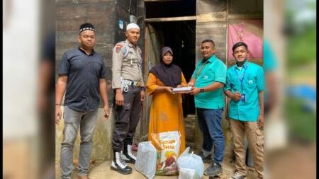 Jum’at Berkah, PT Mandala Salurkan Bantuan Sembako Janda Kurang Mampu