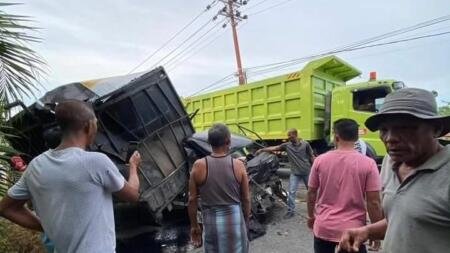 Breaking News: Truk Fuso dan Pick Up L300 Alami Kecelakaan di Julok Aceh Timur