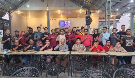 Ngopi Santai, PJ Bupati Aceh Timur Bangun Sinergitas Bersama Wartawan