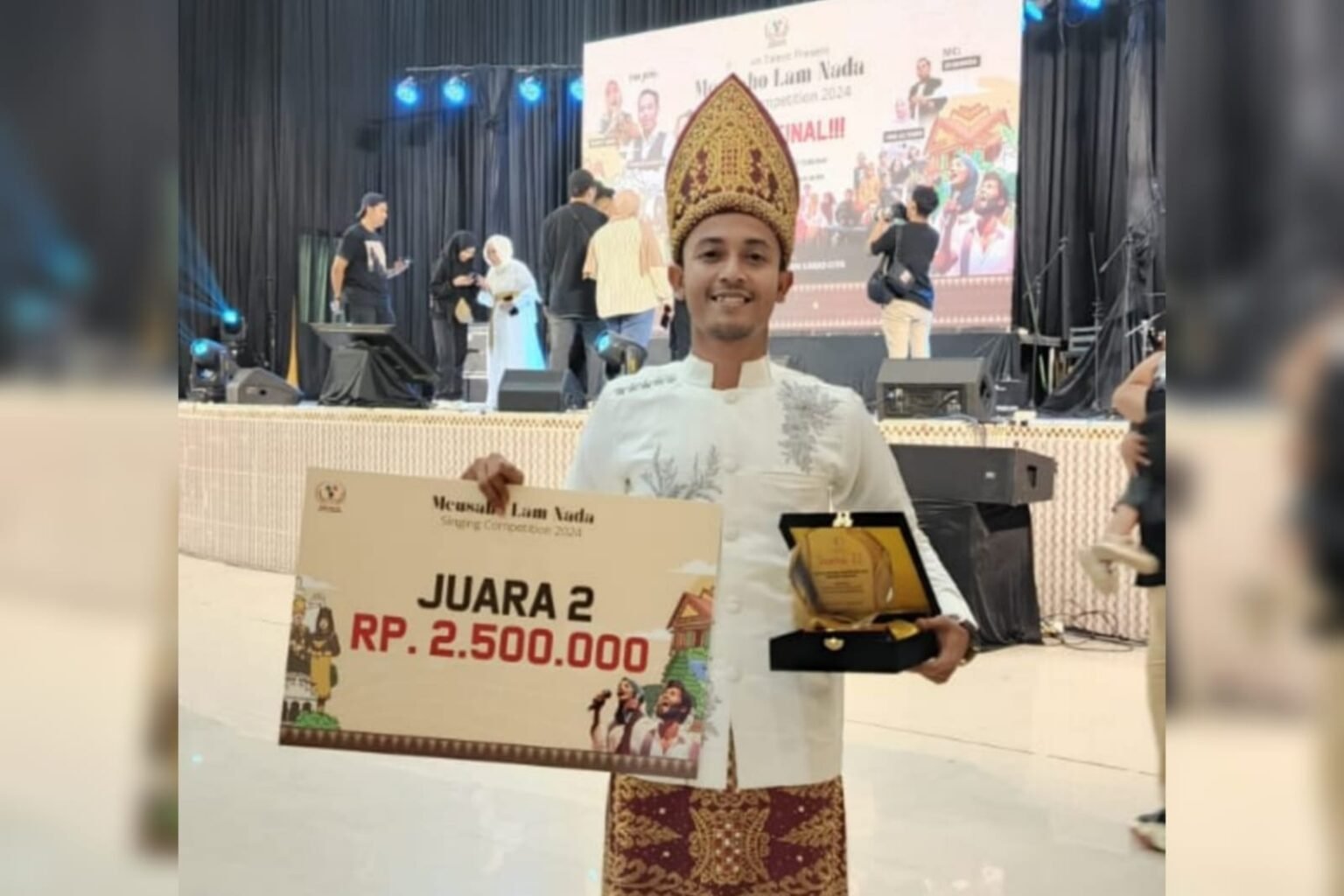 Maulidin Nabawi Wakili Aceh Timur Juara di AMANAH Singing Competition 2024