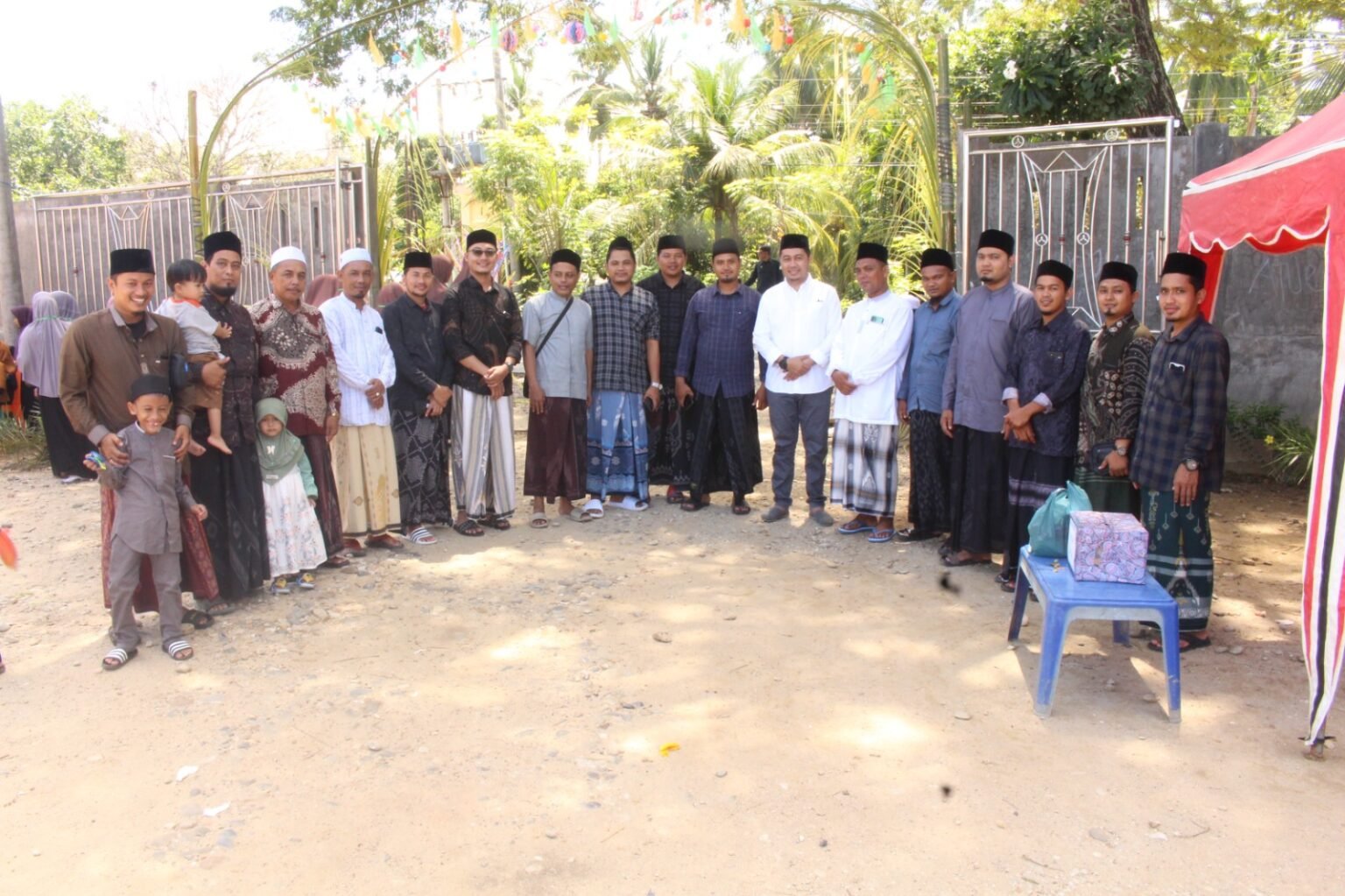 Firman Dandy Silaturahmi Ke Dayah Madinatul Huda Idi Cut Sampaikan Berbagai Beasiswa Santri dari Poding Guru Hingga Tanggungan Tingkat Perkuliahan