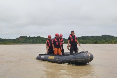 SAR dan BPBD Terus Cari Warga Hanyut di Sungai Simpang Jernih Aceh Timur