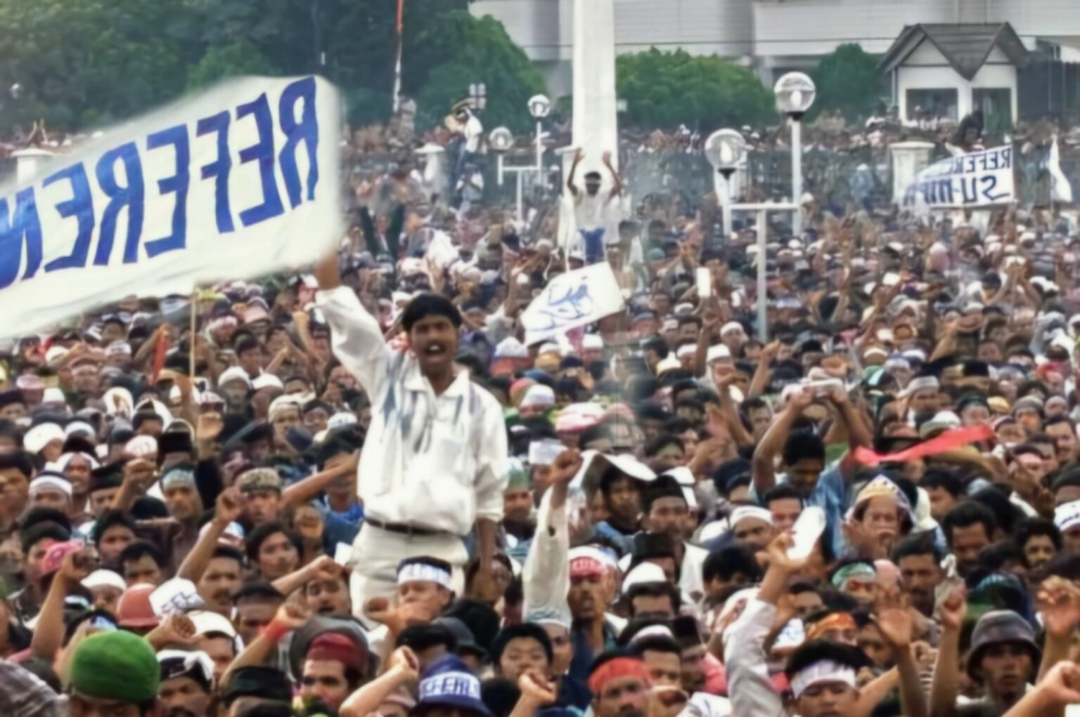 25 Tahun Lalu, Demonstrasi Terbesar dalam Sejarah Aceh Tuntut Referendum